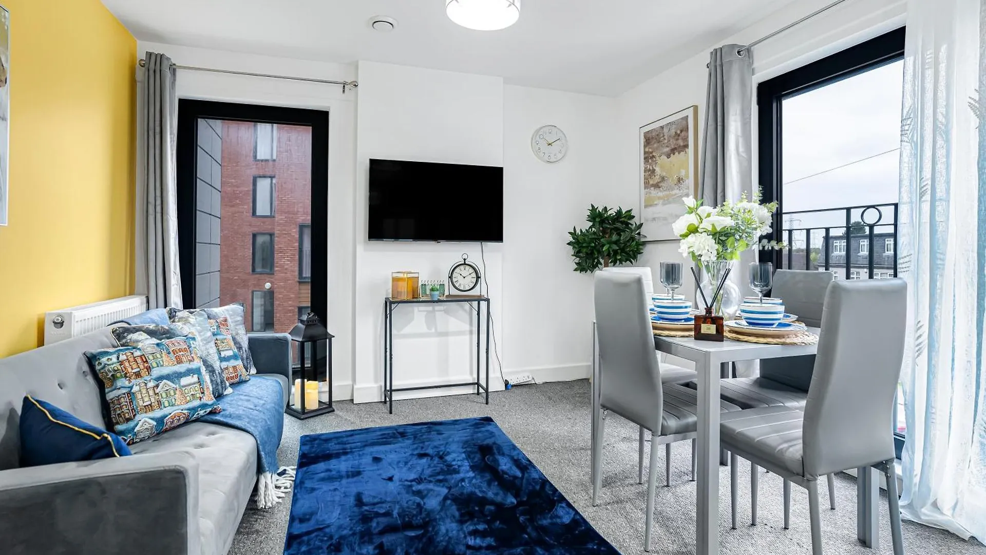One And Two Bed Apartments Slough Near Heathrow Colnbrook Birleşik Krallık