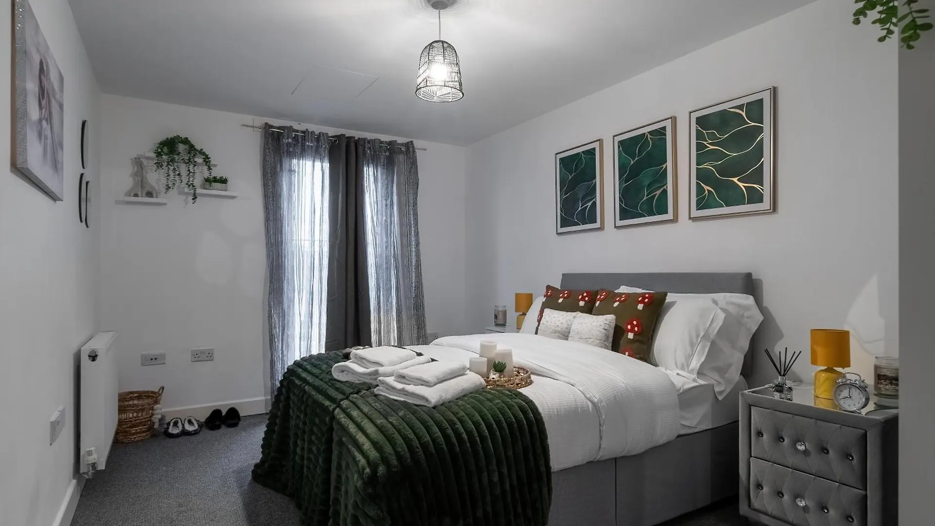 One And Two Bed Apartments Slough Near Heathrow Colnbrook 0*,